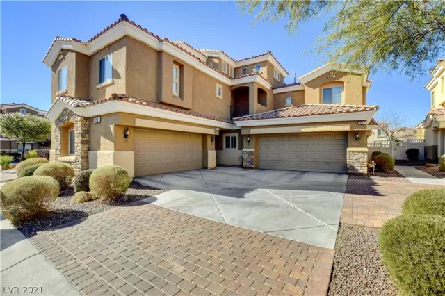 MLS: 2268161 Condo For Sale