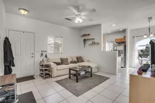 Photo #4: 2268253 Listing 