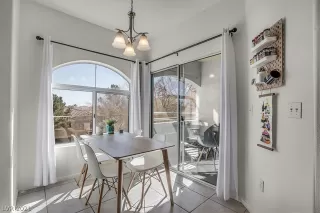 Photo #6: 2268253 Listing 