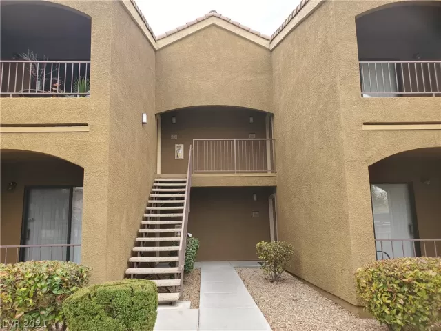 MLS: 2268293 Condo For Sale