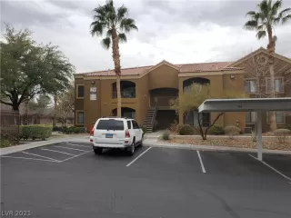 Photo #1: 2268293 Listing 