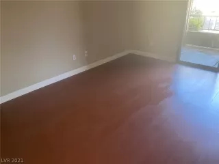 Photo #5: 2268293 Listing 