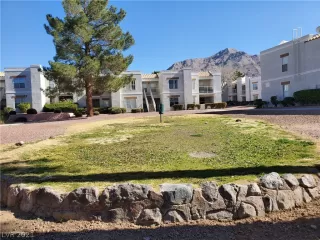 Photo #1: 2268319 Listing 