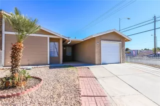 Photo #2: 2268329 Listing 