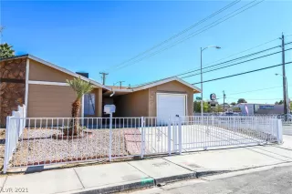 Photo #3: 2268329 Listing 