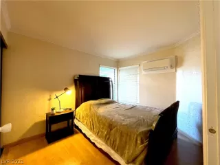 Photo #6: 2268336 Listing