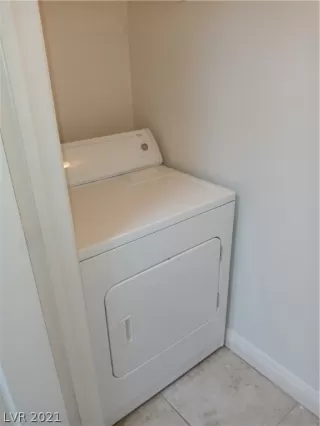 Photo #4: 2268357 Listing