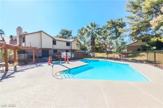Photo #2: 2268358 Listing 