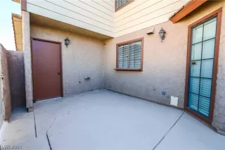 Photo #6: 2268358 Listing 