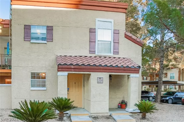 MLS: 2268388 Condo For Sale