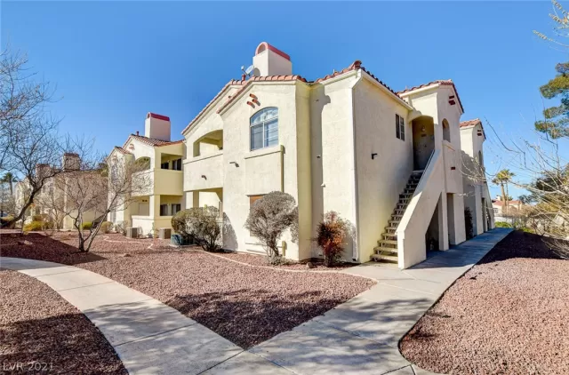 MLS: 2268395 Condo For Sale