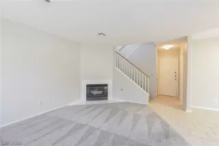 Photo #2: 2268414 Listing