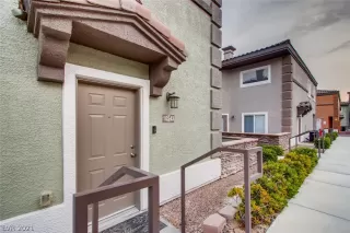 Photo #4: 2268432 Listing 