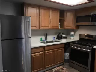 Photo #2: 2268445 Listing 