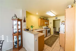 Photo #6: 2268452 Listing 