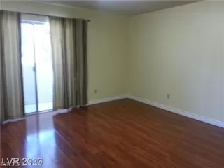 Photo #2: 2268459 Listing