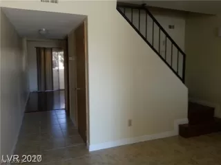 Photo #3: 2268459 Listing