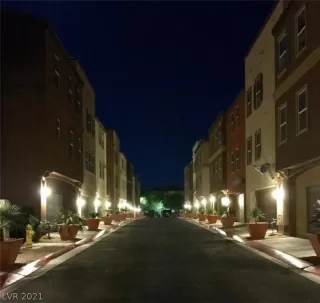 Photo #3: 2268475 Listing