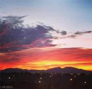 Photo #5: 2268475 Listing