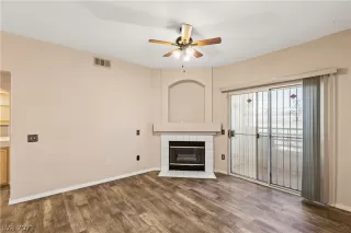 Photo #4: 2268501 Listing