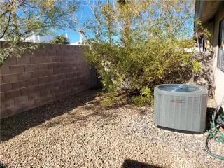 Photo #2: 2268541 Listing 