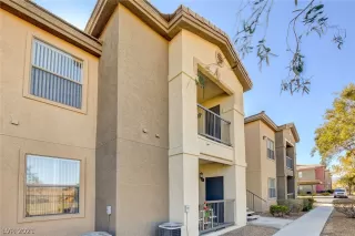 Photo #1: 2268547 Listing