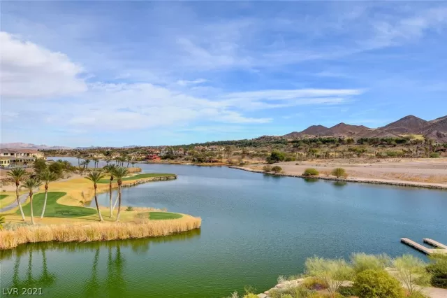 MLS: 2268549 Condo For Sale