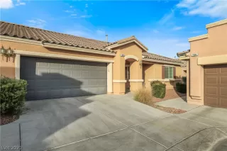 Photo #1: 2268563 Listing