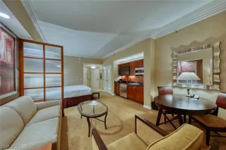 Photo #5: 2268651 Listing