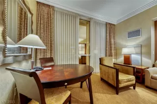 Photo #6: 2268651 Listing