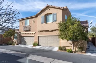 Photo #2: 2268652 Listing