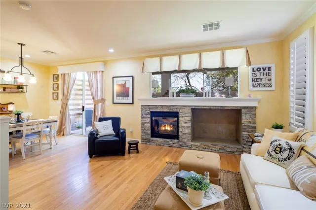 MLS: 2268670 Condo For Sale