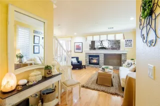 Photo #1: 2268670 Listing 