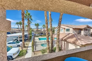 Photo #3: 2268711 Listing