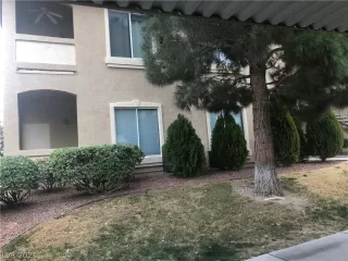 Photo #1: 2268734 Listing