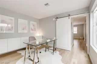 Photo #3: 2268774 Listing