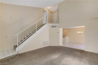 Photo #2: 2268821 Listing