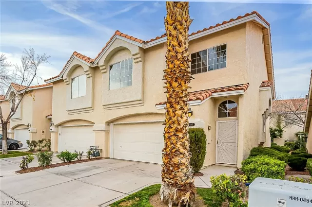 MLS: 2268838 Condo For Sale