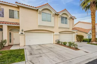 Photo #2: 2268838 Listing