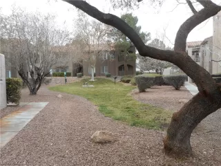 Photo #2: 2268850 Listing