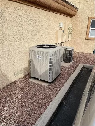 Photo #2: 2268862 Listing