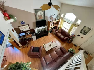 Photo #3: 2268976 Listing 