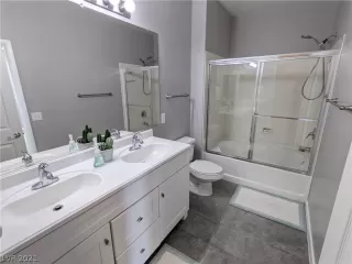 Photo #6: 2268984 Listing 