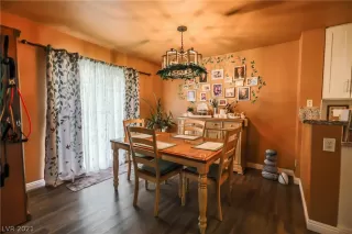 Photo #6: 2268996 Listing 