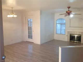 Photo #2: 2269002 Listing 