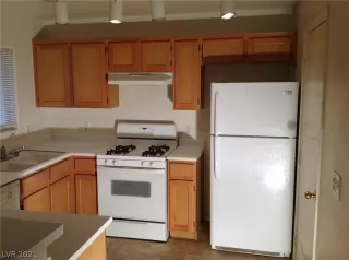 Photo #5: 2269002 Listing 