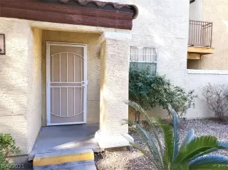 Photo #1: 2269015 Listing