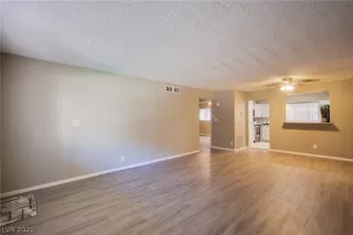 Photo #2: 2269039 Listing 