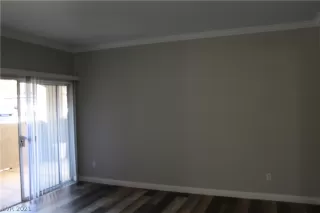 Photo #6: 2269053 Listing 