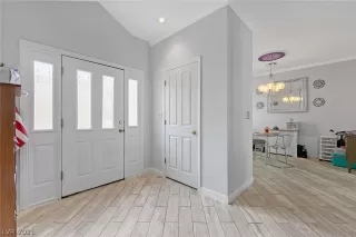 Photo #2: 2269255 Listing 